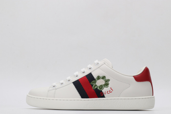 gi ace embroidered low-top sneaker