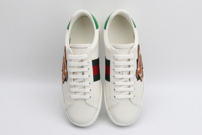 gi ace embroidered low-top sneaker