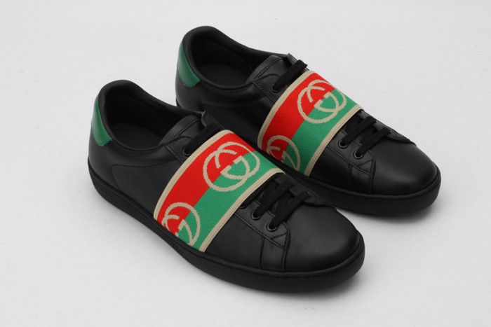 gi ace embroidered low-top sneaker