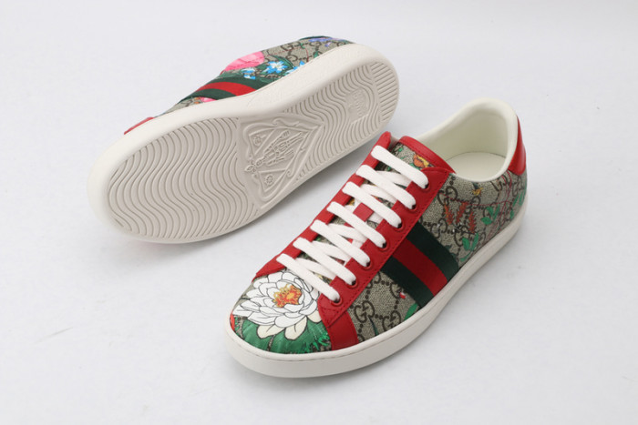 gi ace embroidered low-top sneaker