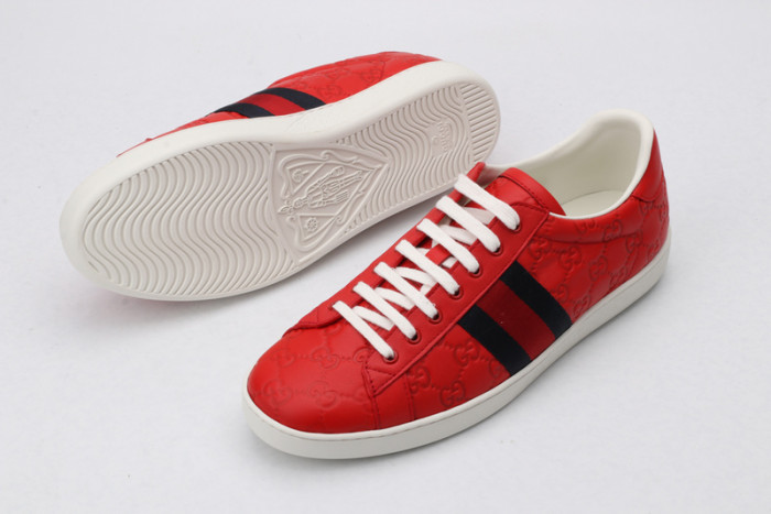 gi ace embroidered low-top sneaker