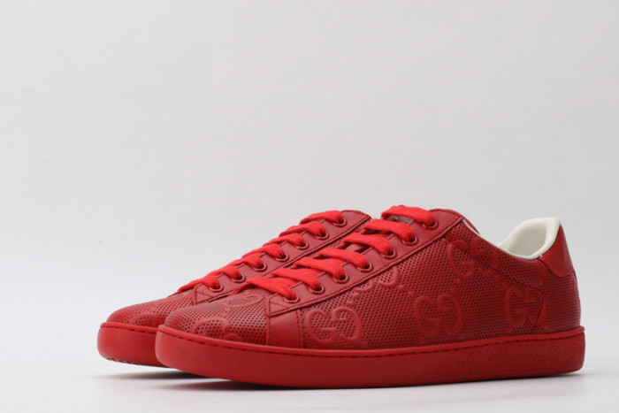 gi ace embroidered low-top sneaker