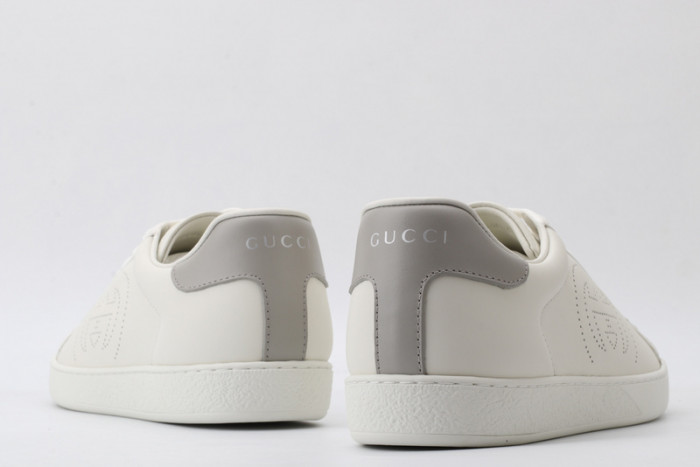gi ace embroidered low-top sneaker