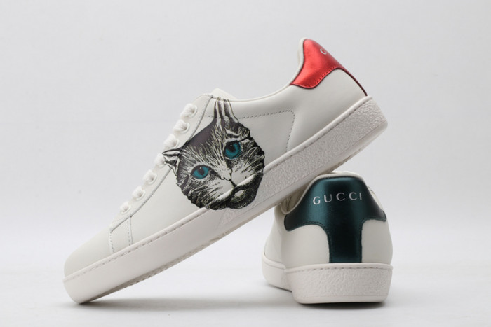 gi ace embroidered low-top sneaker