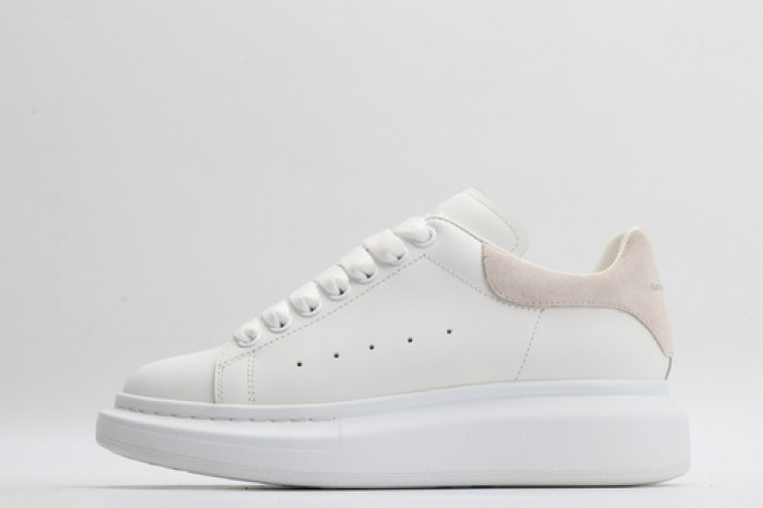 alex mcqu sneakers