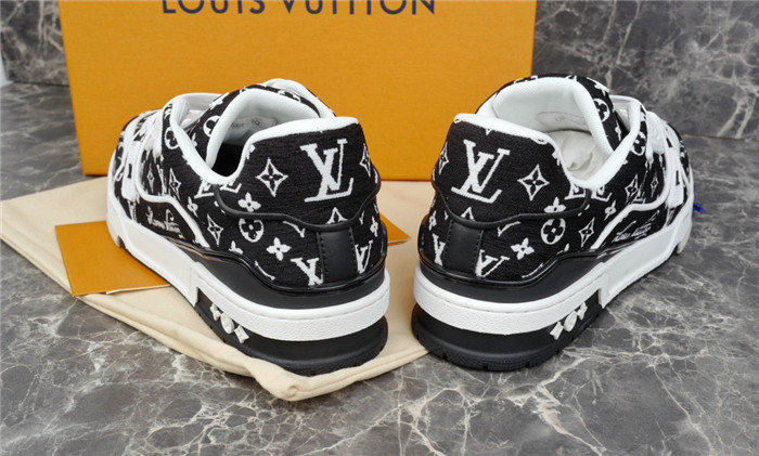 lovt sneaker