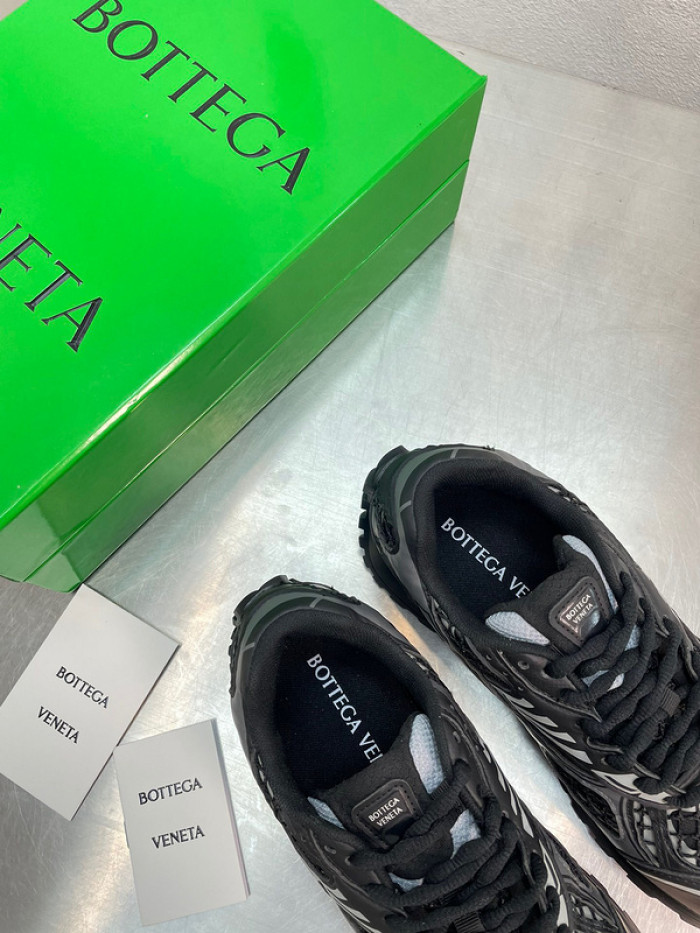 bo*te*ga Ve*ne*ta sneaker