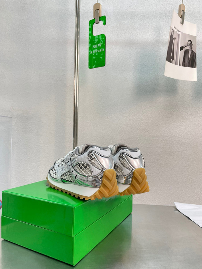 bo*te*ga Ve*ne*ta sneaker