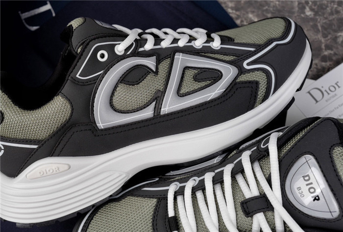 dr b30 trainer sneaker