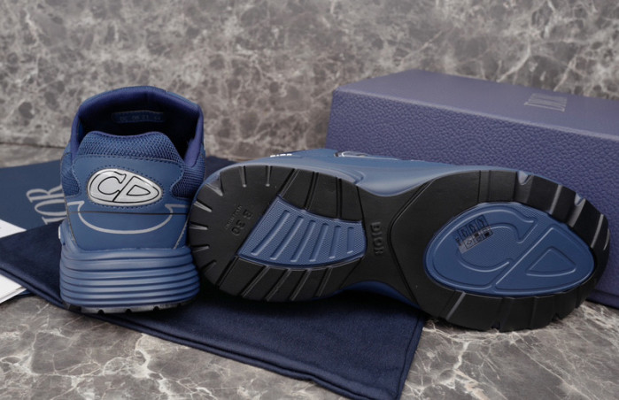 dr b30 trainer sneaker