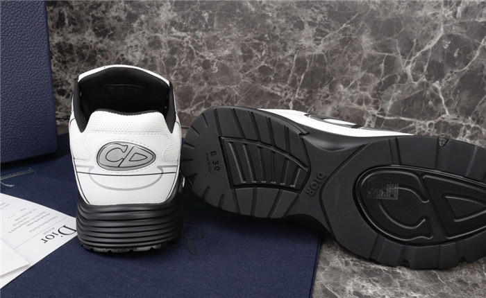 dr b30 trainer sneaker