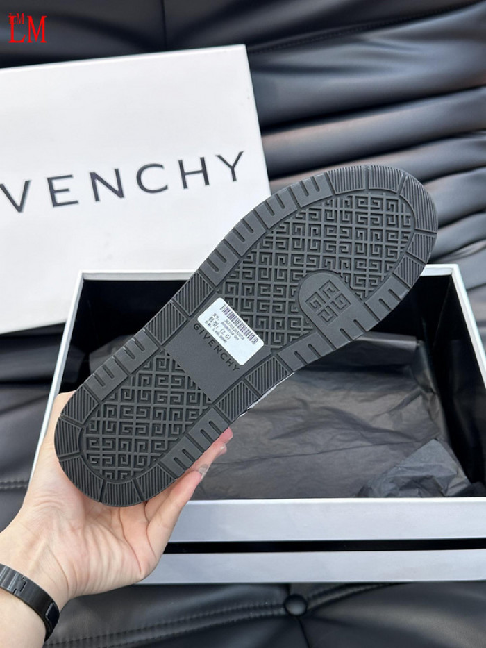 g1vency sneaker