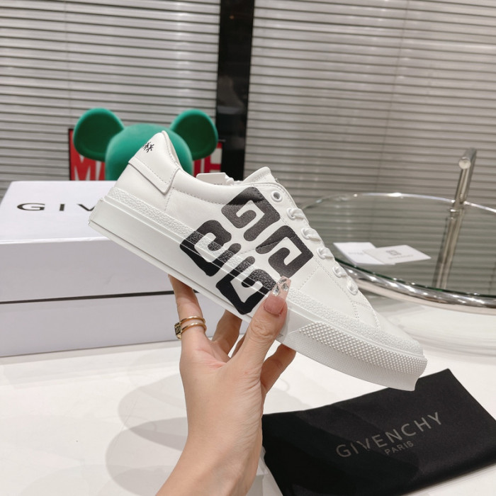 g1vency sneaker