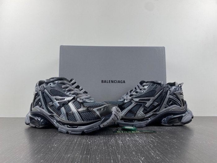bl runner trainers sneakers