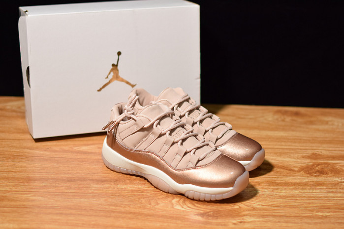 jordan 11 retro low rose gold (w) - ah7860-105