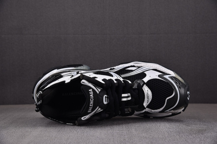 bl runner trainers sneakers 772774-w3rny-0120