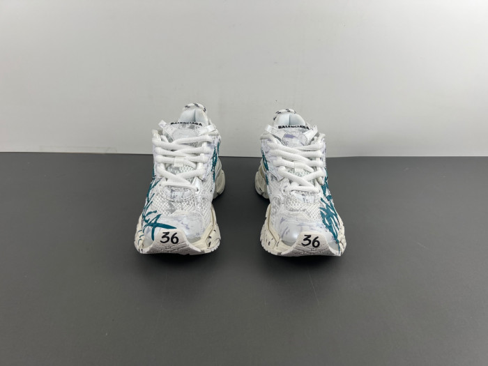 bl runner trainers sneakers