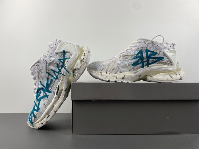 bl runner trainers sneakers