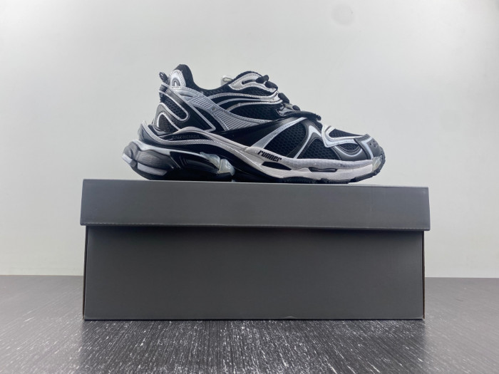 bl runner trainers sneakers 779066-w3rbxp-0213