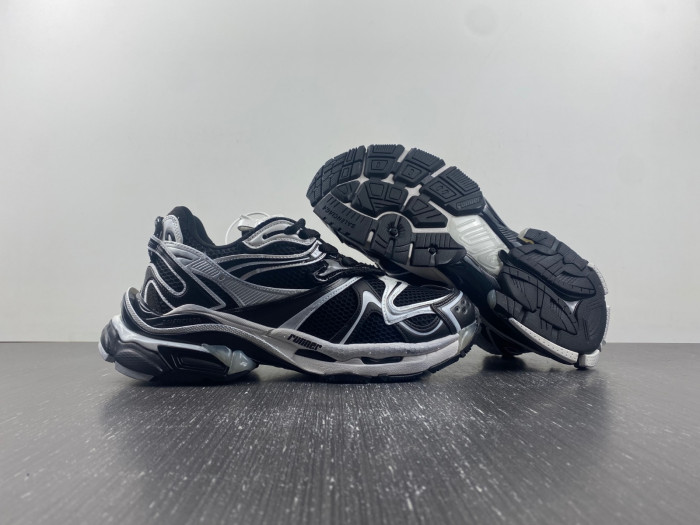 bl runner trainers sneakers 779066-w3rbxp-0213