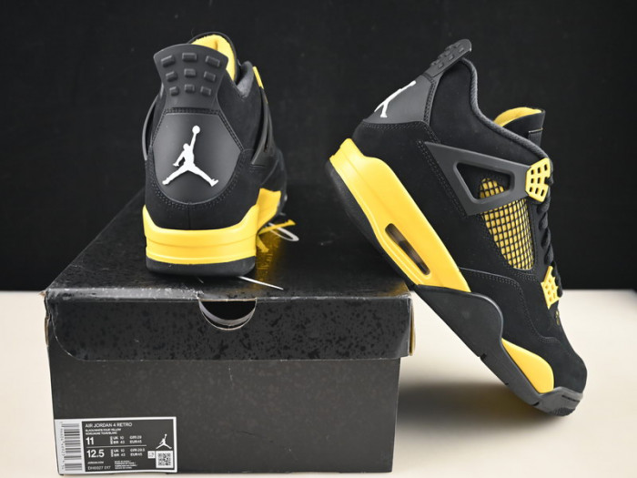 air jordan 4 retro thunder (2023) dh6927-017