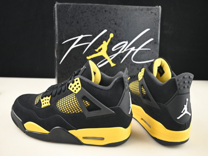 air jordan 4 retro thunder (2023) dh6927-017