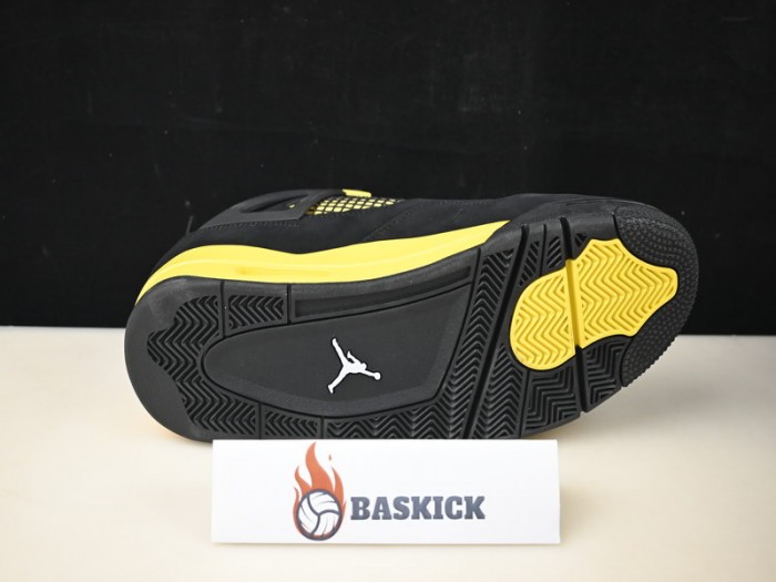 air jordan 4 retro thunder (2023) dh6927-017