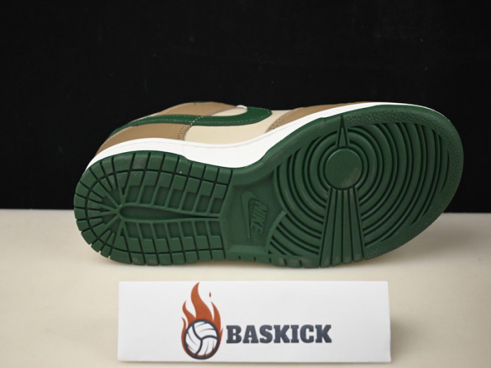 nike dunk low tan green fb7160-231