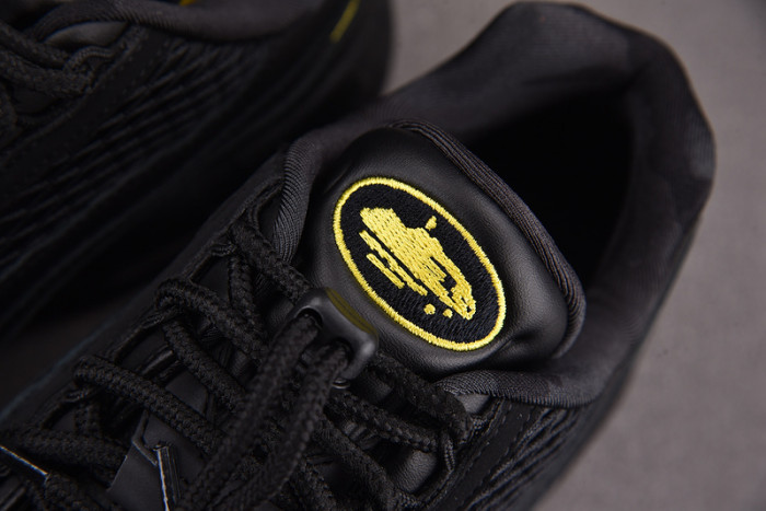 Corteiz x Nike Air Max 95 "Honey Blacks" FB2709-003