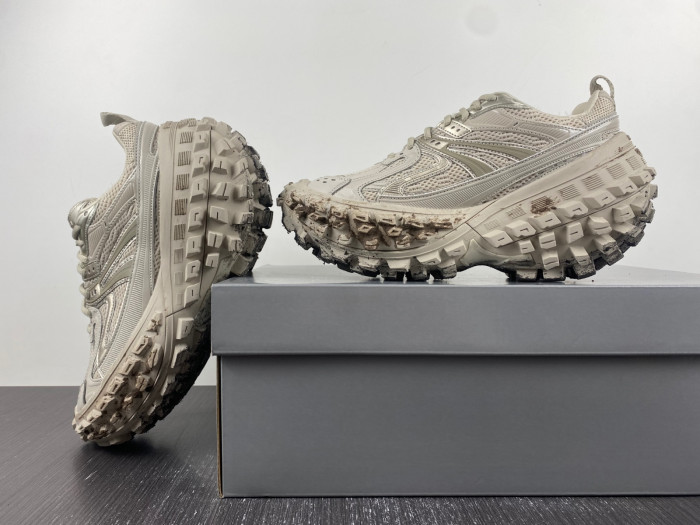 bl deferder chunky-sole sneaker