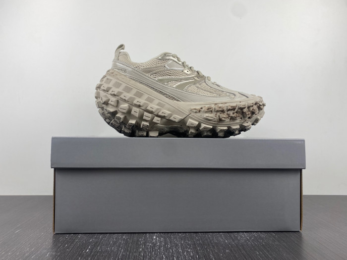 bl deferder chunky-sole sneaker