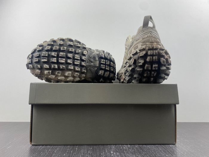 bl deferder chunky-sole sneaker