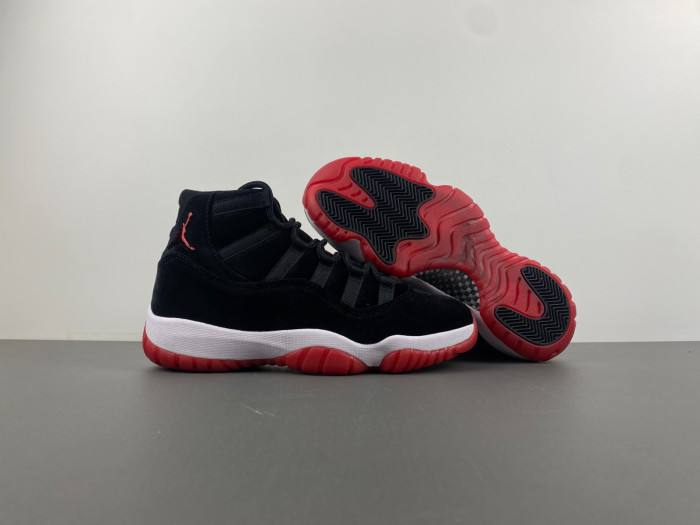 AIR JORDAN 11 RETRO 