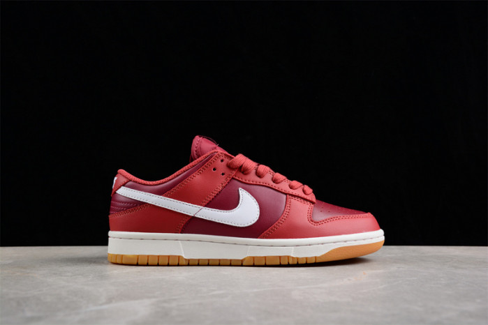 dunk low with hits of “desert berry” dd1503-603