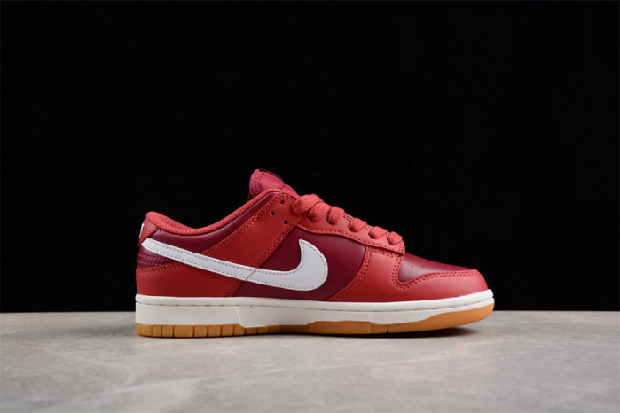 dunk low with hits of “desert berry” dd1503-603