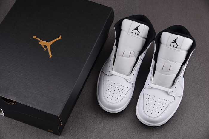 air jordan 1 mid white black dq8426-132