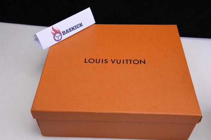 lu vi laurente platform desert boot