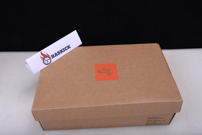 nike dunk sb low “classic green” cz2249-100