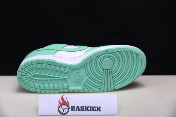 nike dunk low ＂green glow＂dd1503-105