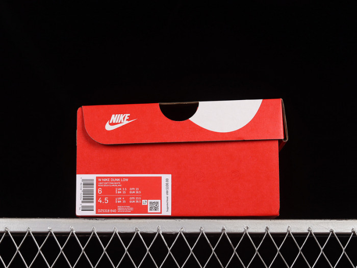 nike dunk low teddy bear - dz5318-640