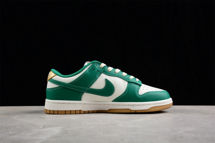 nike dunk low malachite university gold (w) fb7173-131