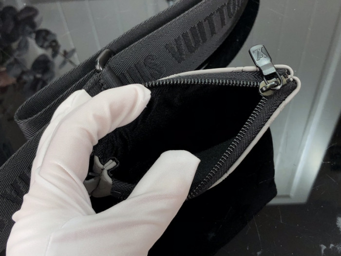 LU VI BAG 26x18.5x5cm