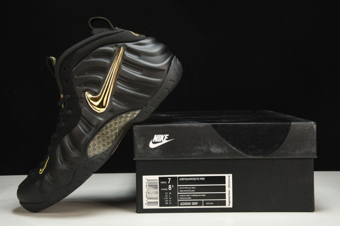 nike air foamposite one a07541-006