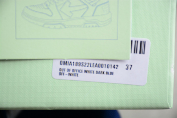 ofw out of office low-top leather sneakers 23062104